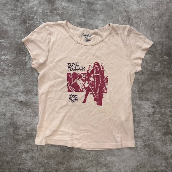 Brandy Melville Tops - Brandy Melville Graphic Tee